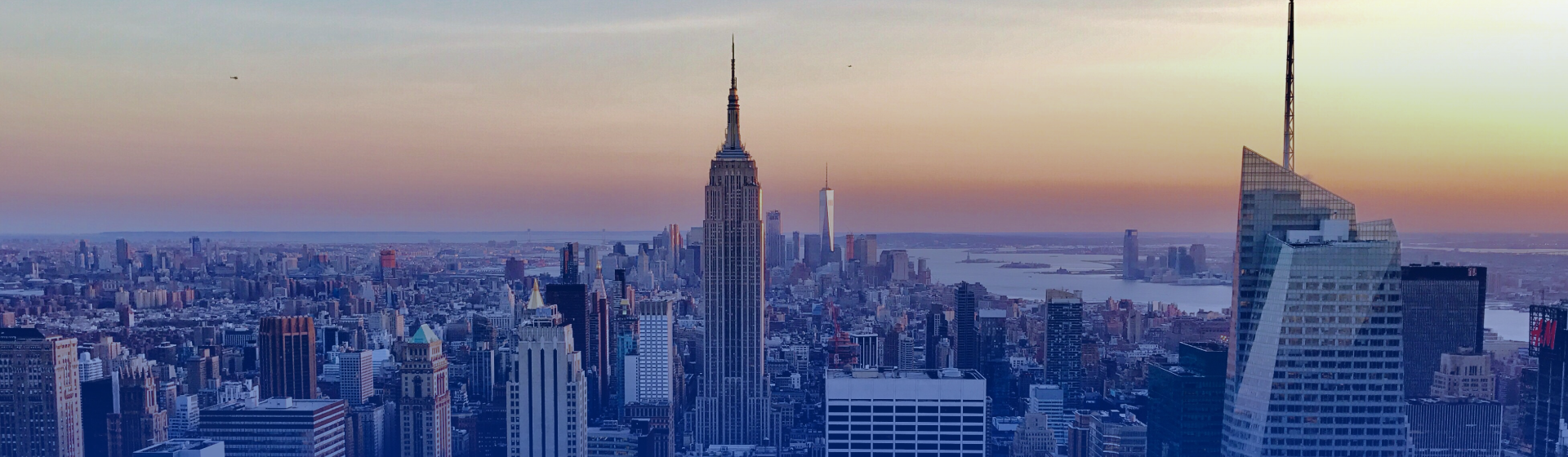 Mesa de trabajo 1 copia 2-4